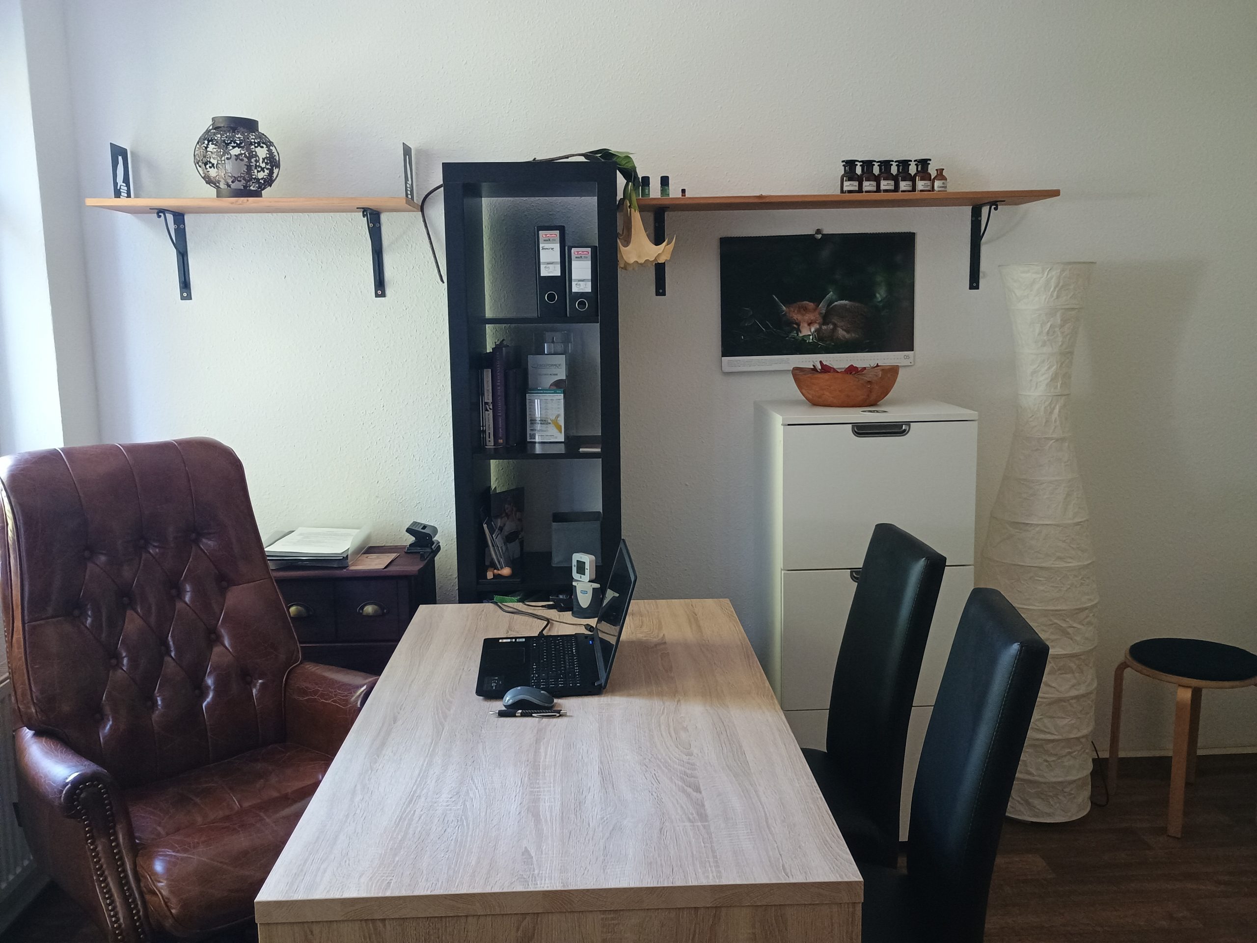 Behandlungszimmer 1 (2)